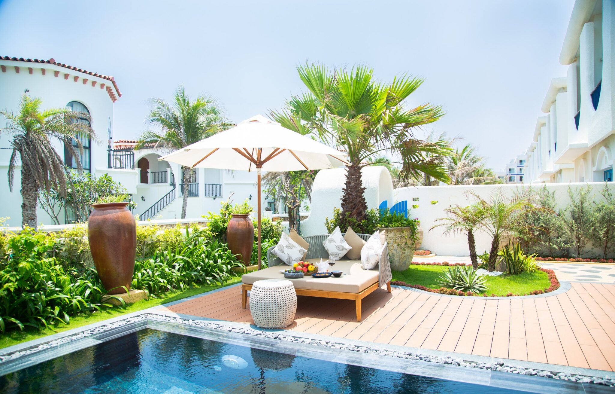 Phong cách Địa Trung Hải trong thiết kế sân vườn