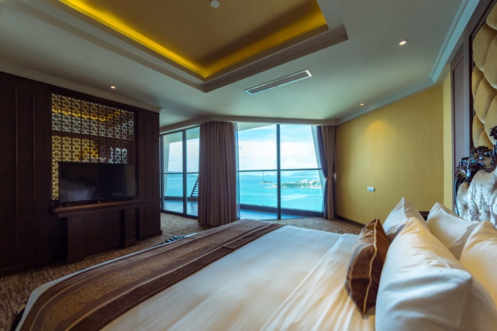 Villax nội thất khách sạn 5 sao Boton Blue Hotel & Spa