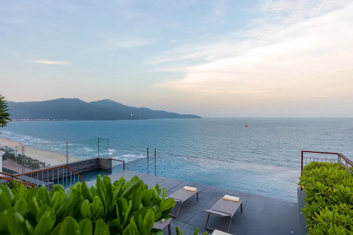 Dự án nội thất khách sạn đẹp CHICLAND Vũng Tàu của Villax là một điển hình của sự kết hợp hoàn hảo giữa thiên nhiên và kiến trúc hiện đại.